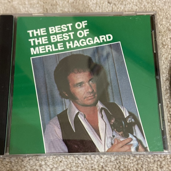 🔥 5 for $5🔥 The Best of The Best of Merle Haggard CD - Picture 2 of 5